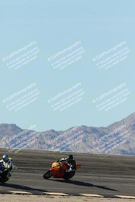 media/Jan-15-2026-Racers Edge (Thu) [[dfebeb70ab]]/3-B Group/Session 2 (Bowl Exit)/